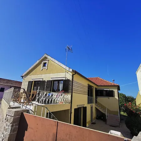 Casa Sao Pedro Only Pilgrims * Belinho