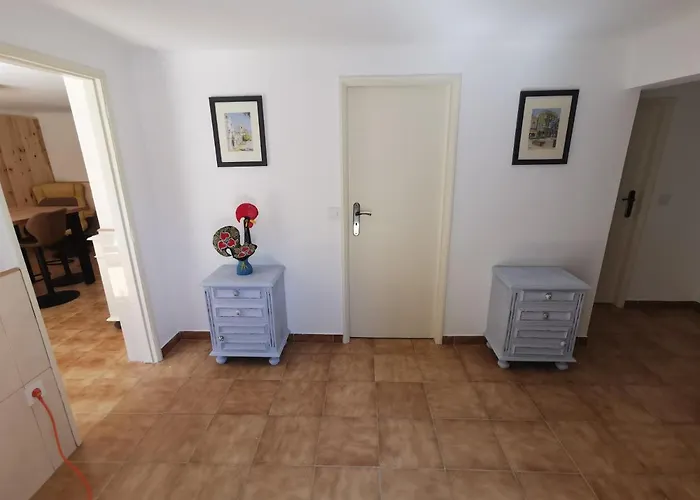 Casa Sao Pedro Only Pilgrims * Belinho